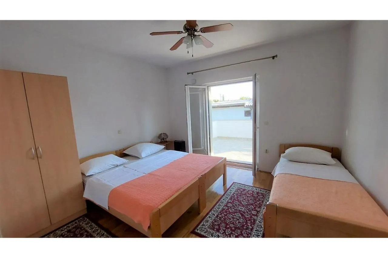 Apartments & Room Masa Starigrad Paklenica