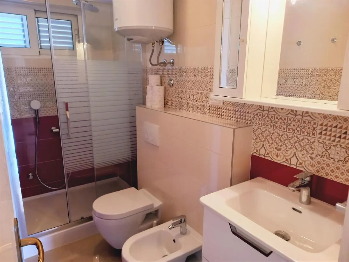 Apartments & Room Masa Starigrad Paklenica