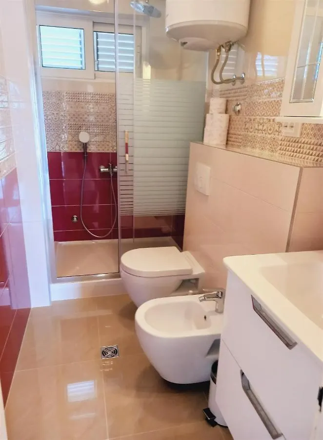 Apartments & Room Masa Starigrad Paklenica 0*,  Croatia