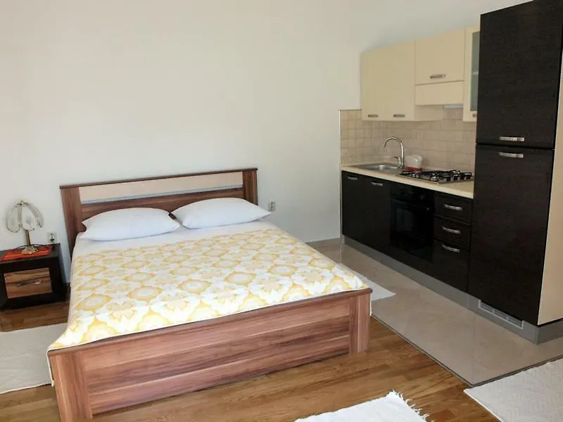 Apartments & Room Masa Starigrad Paklenica 0*,